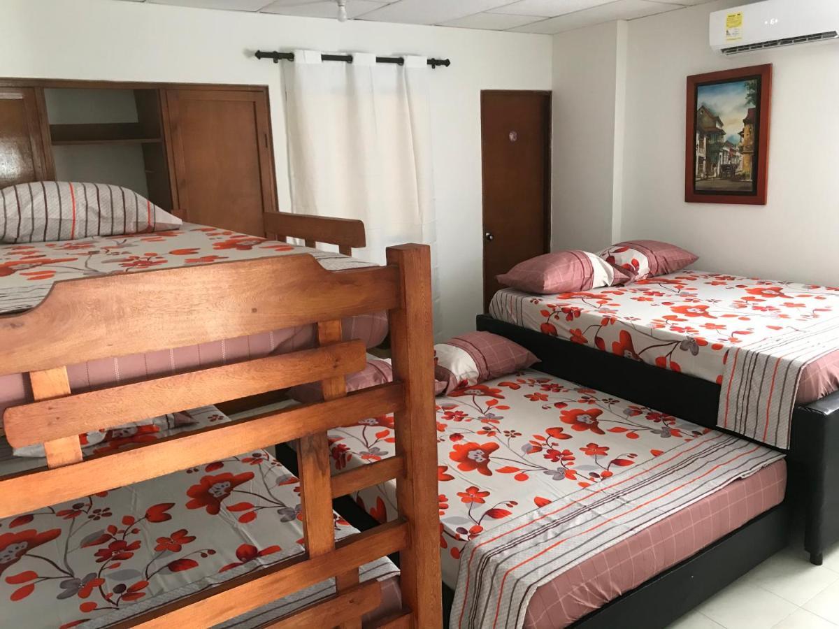 Hospedaje Caribe Express Apartment Cartagena Ngoại thất bức ảnh