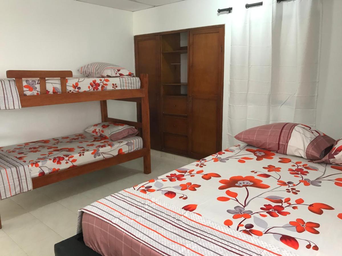 Hospedaje Caribe Express Apartment Cartagena Ngoại thất bức ảnh