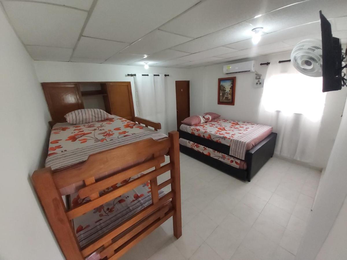 Hospedaje Caribe Express Apartment Cartagena Ngoại thất bức ảnh