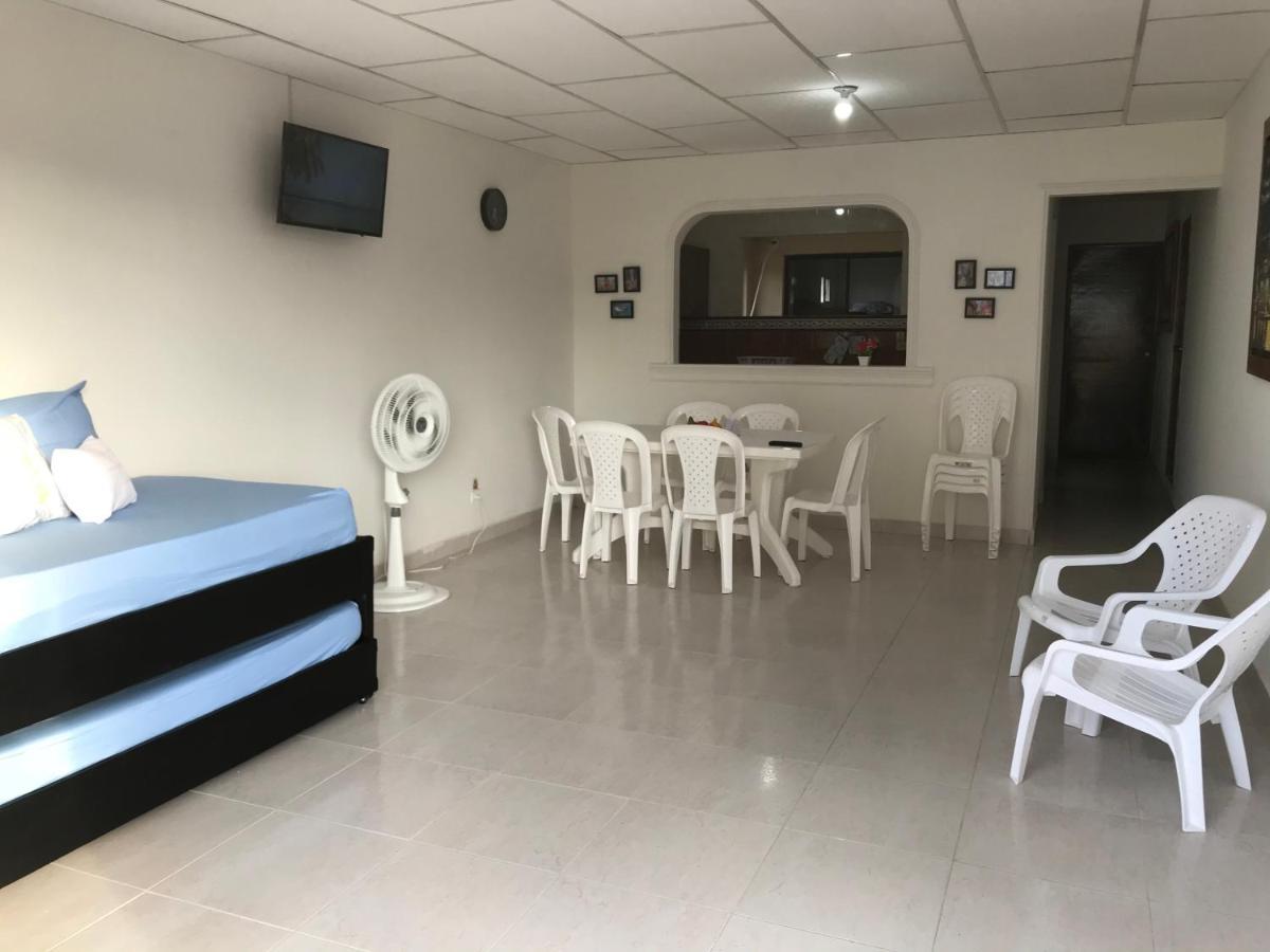 Hospedaje Caribe Express Apartment Cartagena Ngoại thất bức ảnh